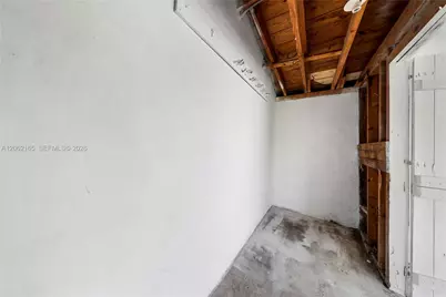 820 NW 38th Ave, Lauderhill, FL 33311 - Photo 23