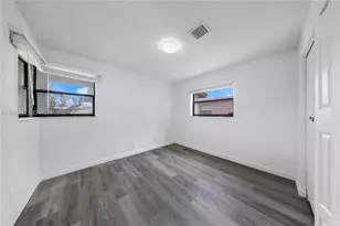 820 NW 38th Ave, Lauderhill, FL 33311 - Photo 17