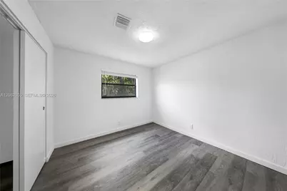 820 NW 38th Ave, Lauderhill, FL 33311 - Photo 13