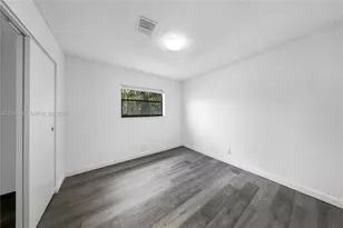820 NW 38th Ave, Lauderhill, FL 33311 - Photo 13