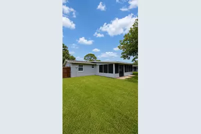 800 Mary St, Daytona, FL 32132 - Photo 9