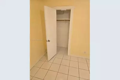 7340 NW 37th St #1-4, Davie, FL 33024 - Photo 5