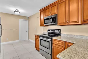 1065 NW 68th Terrace, Margate, FL 33063 - Photo 17