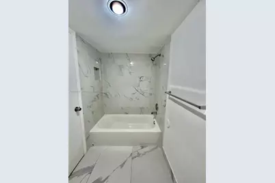 1186 Coral Club Dr #1186, Coral Springs, FL 33071 - Photo 5