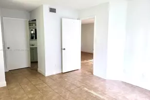 1186 Coral Club Dr, Coral Springs, FL 33071 - Photo 9