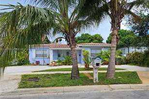 648 E 28th St, Hialeah, FL 33013 - Photo 3
