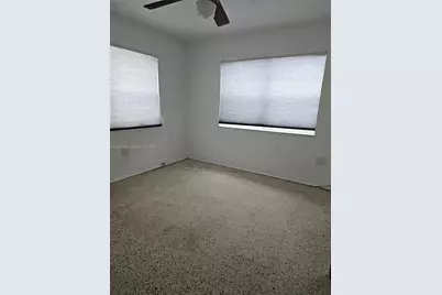 648 E 28th St, Hialeah, FL 33013 - Photo 5