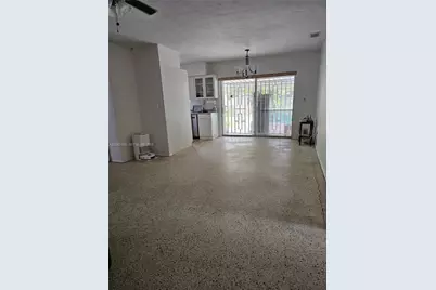 648 E 28th St, Hialeah, FL 33013 - Photo 13
