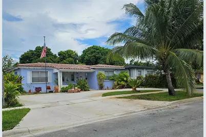 648 E 28th St, Hialeah, FL 33013 - Photo 1