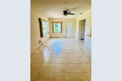8111 NW 92nd Ave, Tamarac, FL 33321 - Photo 11