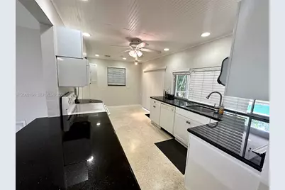 810 NW 8th Ave, Dania Beach, FL 33004 - Photo 9