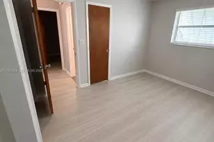 810 NW 8th Ave, Dania Beach, FL 33004 - Photo 17