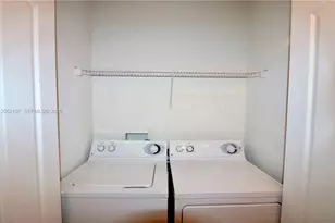 6001 SW 70th St, South Miami, FL 33143 - Photo 9
