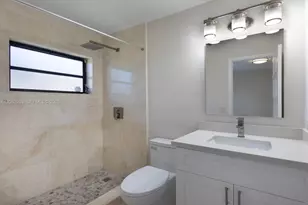 2733 SW 31st Pl, Miami, FL 33133 - Photo 15