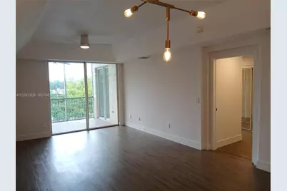 10770 NW 66th St #412, Doral, FL 33178 - Photo 7