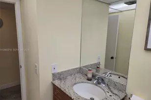 8065 SW 107th Ave, Miami, FL 33173 - Photo 19