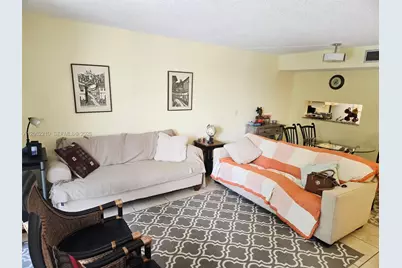 8065 SW 107th Ave #301, Miami, FL 33173 - Photo 5