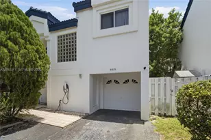21221 NE 3rd Ct, Miami, FL 33179 - Photo 13