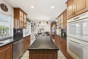 8530 SW 81st Ln, Miami, FL 33143 - Photo 17