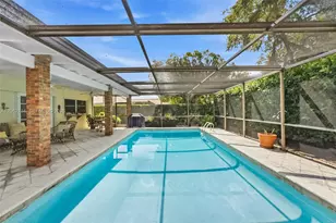 8530 SW 81st Ln, Miami, FL 33143 - Photo 9