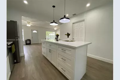 1120 SW 15th Ter, Fort Lauderdale, FL 33312 - Photo 3