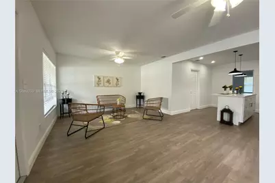 1120 SW 15th Ter, Fort Lauderdale, FL 33312 - Photo 9