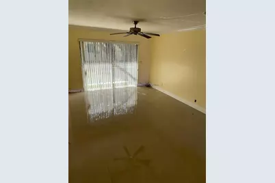 14052 NE 2nd Ct #221, Miami, FL 33161 - Photo 5