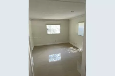 14052 NE 2nd Ct #221, Miami, FL 33161 - Photo 7