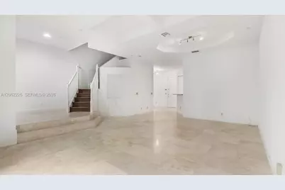 425 NE 69th Cir, Boca Raton, FL 33487 - Photo 11