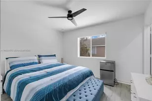 1042 SE 23rd Terrace, Homestead, FL 33035 - Photo 9