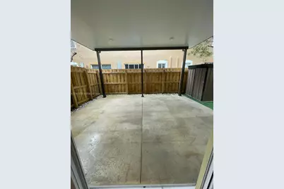 1042 SE 23rd Ter, Homestead, FL 33035 - Photo 15