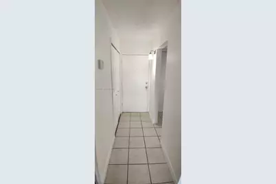 4550 NW 9th St #706E, Miami, FL 33126 - Photo 29