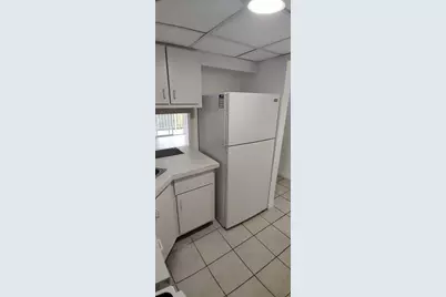 4550 NW 9th St #706E, Miami, FL 33126 - Photo 21