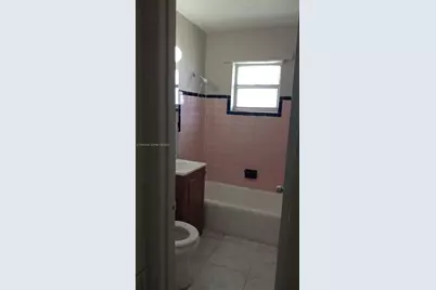 1462 NW 2nd Ave #2, Florida City, FL 33034 - Photo 5