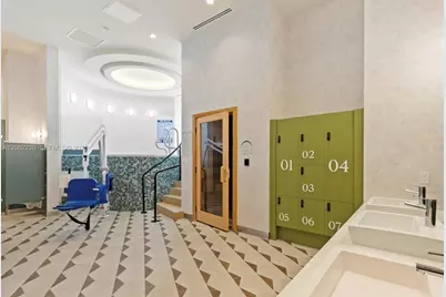 11 NE 6th St #2303, Miami, FL 33132 - Photo 15