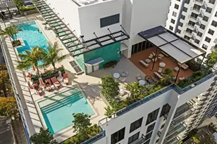 11 NE 6th St, Miami, FL 33132 - Photo 31