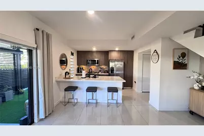 268 NW 13th Ct, Florida City, FL 33034 - Photo 7