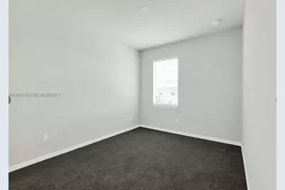 1240 Eucalyptus Dr #2, Hollywood, FL 33021 - Photo 15