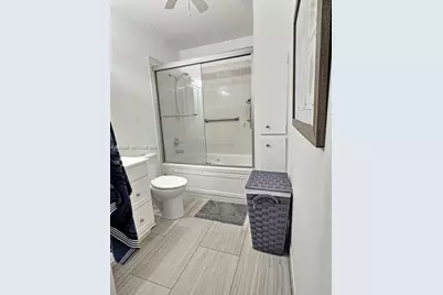 2270 NE 68th St #1906, Fort Lauderdale, FL 33308 - Photo 13