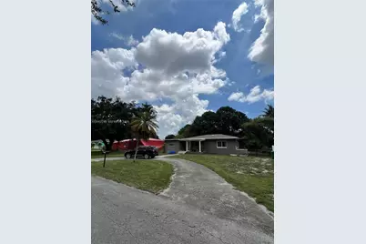 13301 NW Miami Ct, Miami, FL 33168 - Photo 21