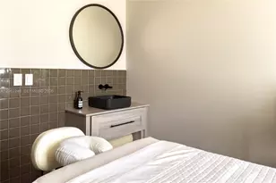 159 NE 6th St, Miami, FL 33132 - Photo 37
