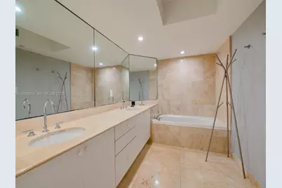6917 Collins Ave #815, Miami Beach, FL 33141 - Photo 15