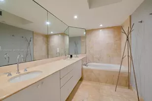 6917 Collins Ave, Miami Beach, FL 33141 - Photo 15