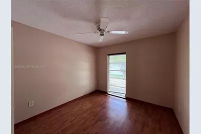 2750 N 34th Ave #9D, Hollywood, FL 33021 - Photo 23