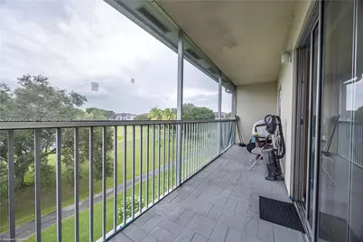 13450 SW 3rd St #408D, Pembroke Pines, FL 33027 - Photo 19