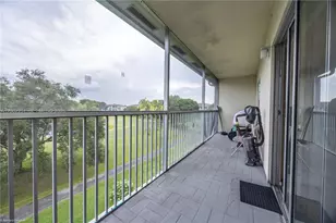 13450 SW 3rd St, Pembroke Pines, FL 33027 - Photo 19