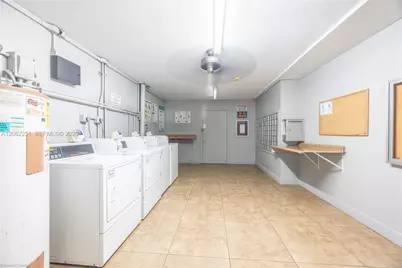 13450 SW 3rd St #408D, Pembroke Pines, FL 33027 - Photo 21