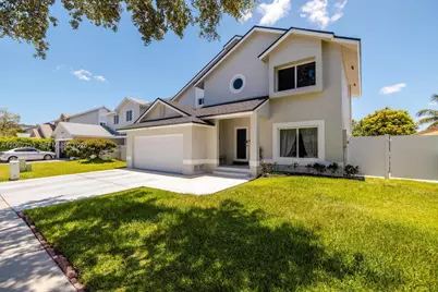 9650 SW 9th Ct, Pembroke Pines, FL 33025 - Photo 7