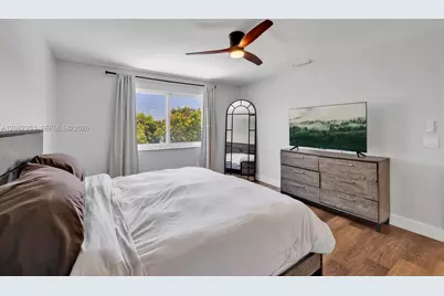 9650 SW 9th Ct, Pembroke Pines, FL 33025 - Photo 35