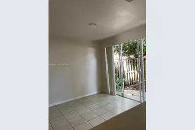 10850 SW 243rd Ln, Homestead, FL 33032 - Photo 7